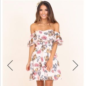 NWOT Sweetheart floral dress